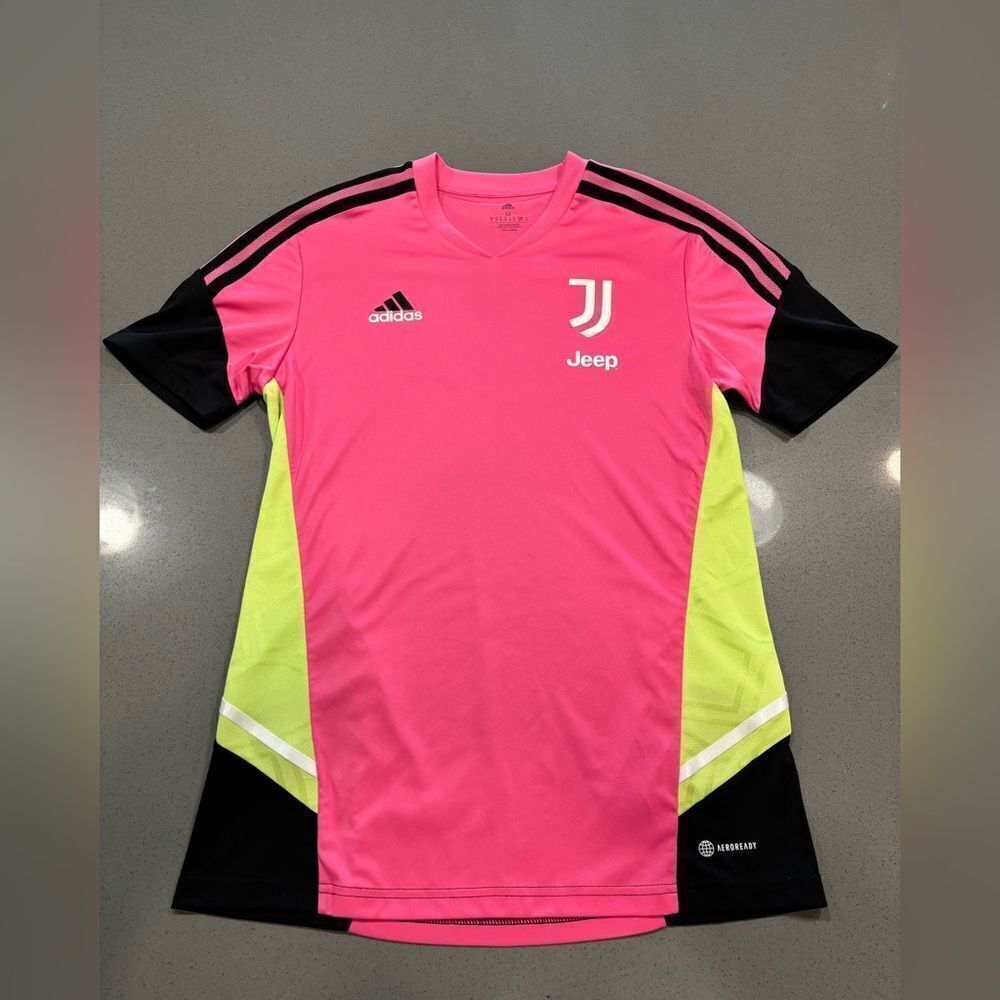 Men’s Adidas Pink 2022 Juventus Training Soccer Jersey Size Medium Rare